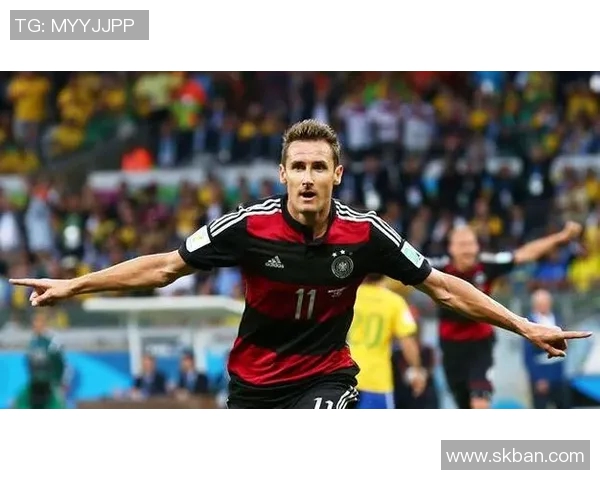 最受欺负的足球明星背后的故事与奋斗历程揭秘