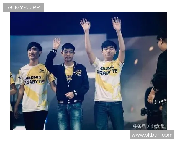 南京篮球队在大师赛积分榜上以61分稳居第一名展现强劲实力